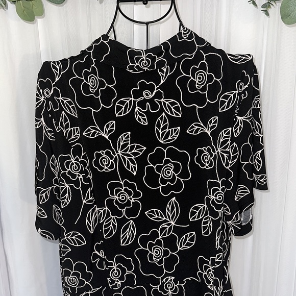 Floral Print Dress - Picture 4 of 5